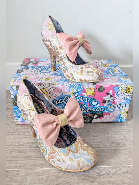 Irregular Choice Shoes - NIB Irregular Choice Windsor Pink Gold Brocade Mary Jane Bow High Heel Pumps 37
